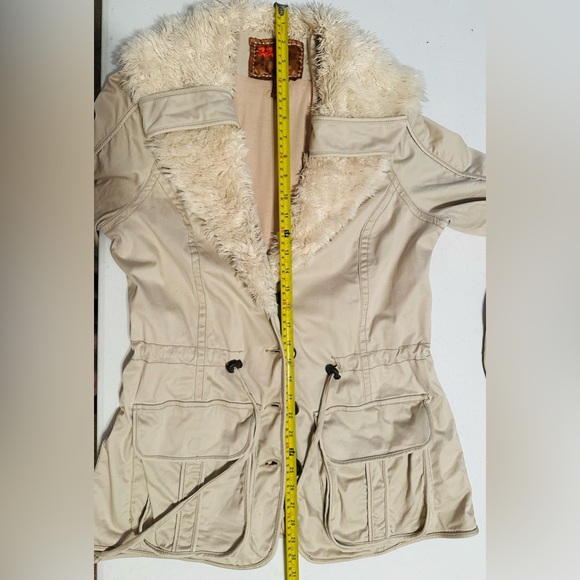 Twill Twenty Two Cream Jacket - Picture 7 of 8